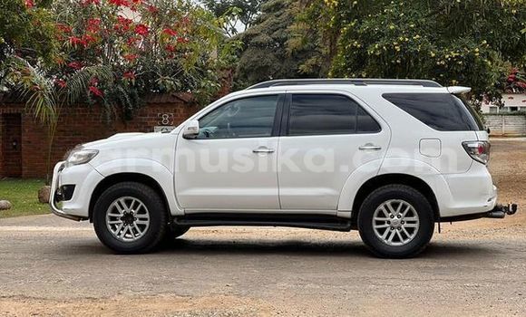 Tenga Tsaru Toyota Fortuner Zvimwe Mota in Harare in Harare Tenga Tsaru Toyota Fortuner Zvimwe Mota in Harare in Harare