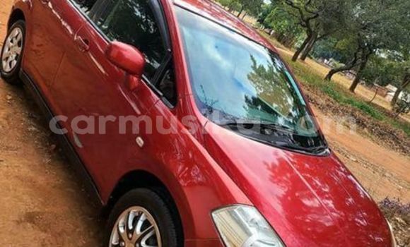 Tenga Tsaru Nissan Tiida Zvimwe Mota in Harare in Harare Tenga Tsaru Nissan Tiida Zvimwe Mota in Harare in Harare