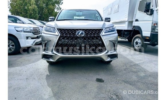Tenga Imported Lexus LX Zvimwe Mota in Import - Dubai in Harare Tenga Imported Lexus LX Zvimwe Mota in Import - Dubai in Harare
