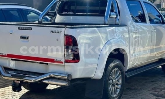 Nunua Ilio tumika Toyota Hilux Nyingine Gari ndani ya Harare nchini Harare Nunua Ilio tumika Toyota Hilux Nyingine Gari ndani ya Harare nchini Harare