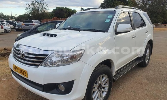 Buy Used Toyota Fortuner White Car in Belvedere in Harare Buy Used Toyota Fortuner White Car in Belvedere in Harare