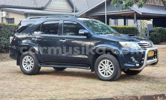 Buy Used Toyota Fortuner Black Car in Beitbridge in Matabeleland South Buy Used Toyota Fortuner Black Car in Beitbridge in Matabeleland South