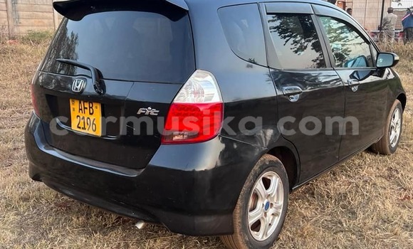 Buy Used Honda Fit Black Car in Bindura in Mashonaland Central Buy Used Honda Fit Black Car in Bindura in Mashonaland Central