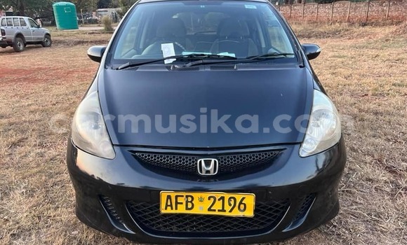 Buy Used Honda Fit Black Car in Bindura in Mashonaland Central Buy Used Honda Fit Black Car in Bindura in Mashonaland Central