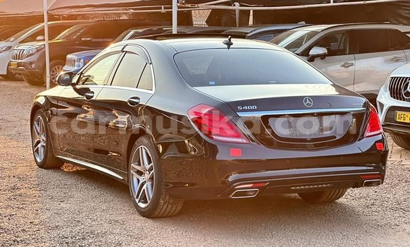 Buy Used Mercedes‒Benz S–Class Black Car in Beitbridge in Matabeleland South Buy Used Mercedes‒Benz S–Class Black Car in Beitbridge in Matabeleland South