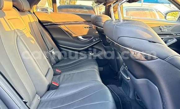 Buy Used Mercedes‒Benz S–Class Black Car in Beitbridge in Matabeleland South Buy Used Mercedes‒Benz S–Class Black Car in Beitbridge in Matabeleland South
