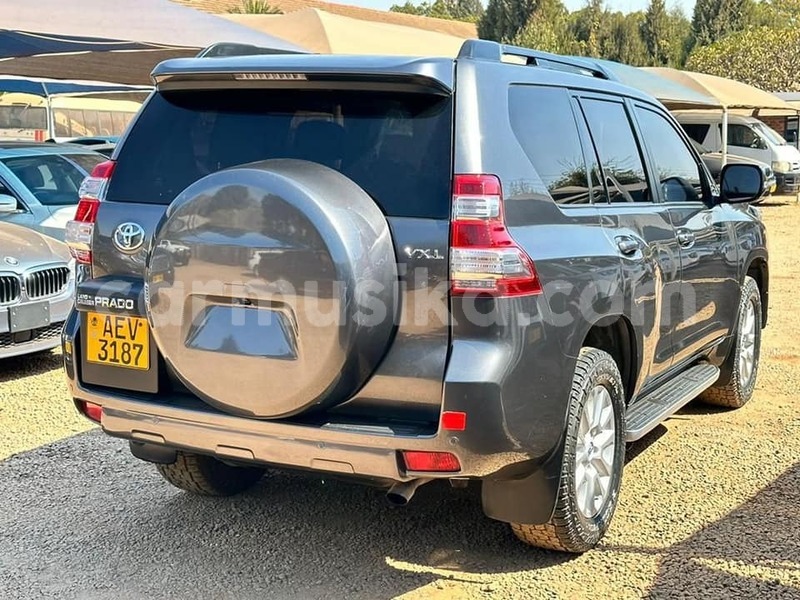 Big with watermark toyota prado harare belvedere 35701