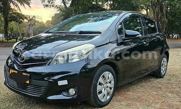 Buy Used Toyota Vitz Black Car in Beitbridge in Matabeleland South