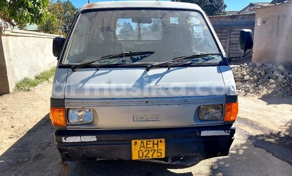 Buy Used Toyota TownAce White Car in Beitbridge in Matabeleland South Buy Used Toyota TownAce White Car in Beitbridge in Matabeleland South