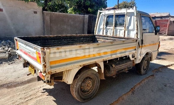 Buy Used Toyota TownAce White Car in Beitbridge in Matabeleland South Buy Used Toyota TownAce White Car in Beitbridge in Matabeleland South
