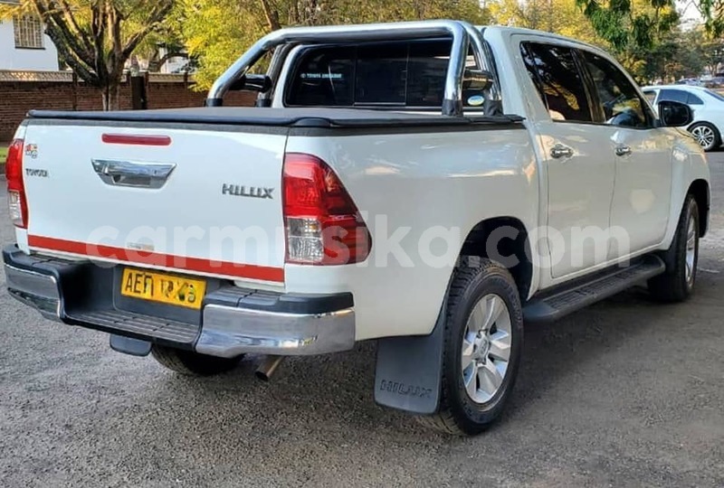 Big with watermark toyota hilux matabeleland south beitbridge 35710