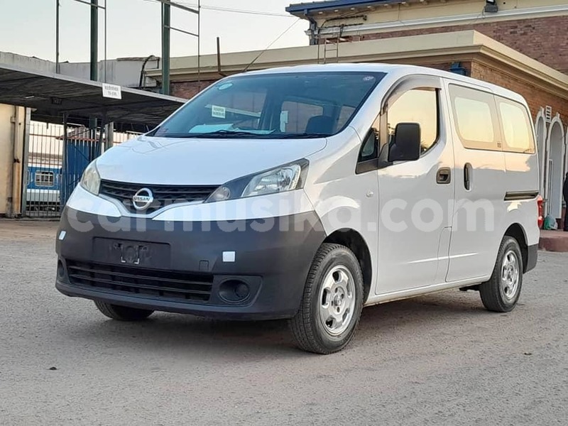 Big with watermark nissan nv350 harare belvedere 35712