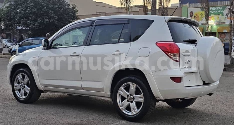 Big with watermark toyota rav4 harare belvedere 35716