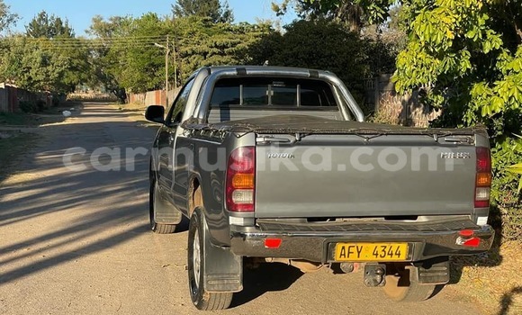 Buy Used Toyota Hilux White Car in Bindura in Mashonaland Central Buy Used Toyota Hilux White Car in Bindura in Mashonaland Central