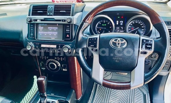 Buy Used Toyota Land Cruiser White Car in Belvedere in Harare Buy Used Toyota Land Cruiser White Car in Belvedere in Harare
