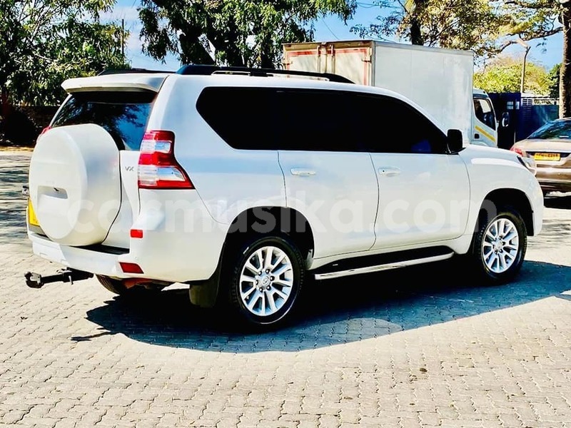 Big with watermark toyota land cruiser harare belvedere 35721