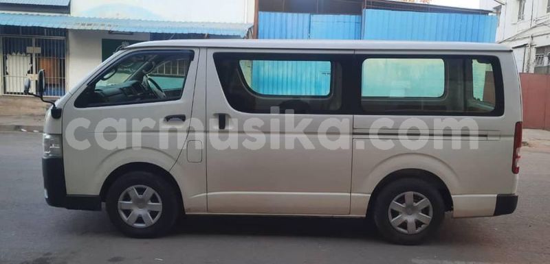 Big with watermark toyota hiace mashonaland central bindura 35726