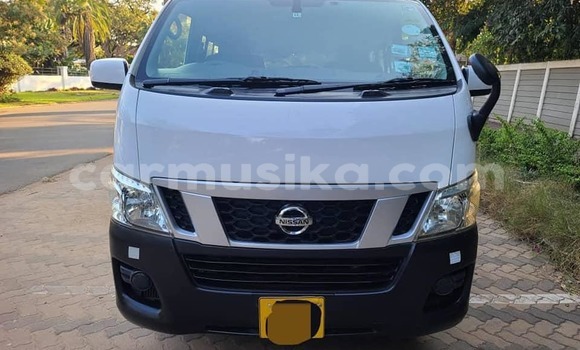 Nunua Ilio tumika Nissan Nv350 Nyeupe Gari ndani ya Bindura nchini Mashonaland Central