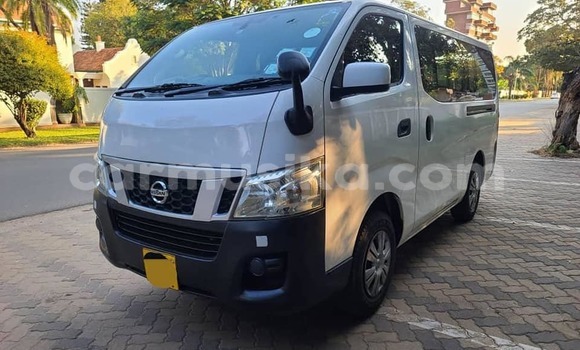 Buy Used Nissan Nv350 White Car in Bindura in Mashonaland Central Buy Used Nissan Nv350 White Car in Bindura in Mashonaland Central