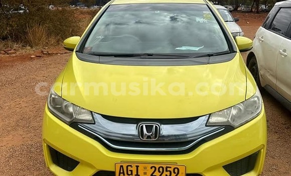 Tenga Tsaru Honda Fit Zvimwe Mota in Beitbridge in Matabeleland South