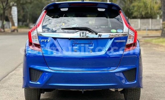 Buy Used Honda Fit Blue Car in Belvedere in Harare Buy Used Honda Fit Blue Car in Belvedere in Harare