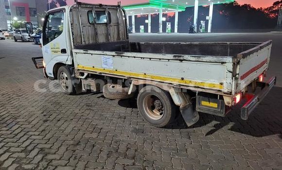 Tenga Tsaru Toyota Dyna Zvimwe Mota in Kadoma in Dunhu reMashonaland yeMadokero Tenga Tsaru Toyota Dyna Zvimwe Mota in Kadoma in Dunhu reMashonaland yeMadokero