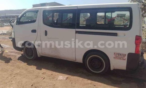 Tenga Tsaru Nissan Nv350 Zvimwe Mota in Alexandra Park in Harare Tenga Tsaru Nissan Nv350 Zvimwe Mota in Alexandra Park in Harare