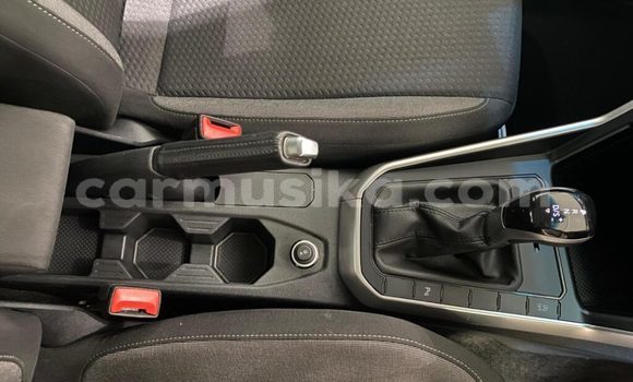 Acheter Occasion Voiture Volkswagen Polo Blanc à Beitbridge, Matabeleland South Acheter Occasion Voiture Volkswagen Polo Blanc à Beitbridge, Matabeleland South