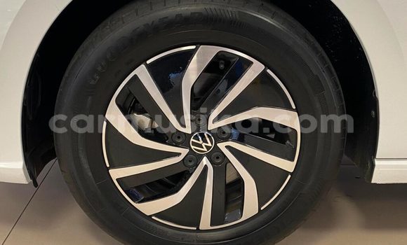 Acheter Occasion Voiture Volkswagen Polo Blanc à Beitbridge, Matabeleland South Acheter Occasion Voiture Volkswagen Polo Blanc à Beitbridge, Matabeleland South