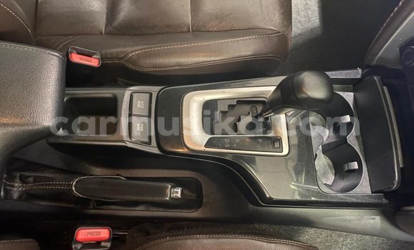 Acheter Occasion Voiture Toyota Fortuner Gris à Beitbridge, Matabeleland South Acheter Occasion Voiture Toyota Fortuner Gris à Beitbridge, Matabeleland South