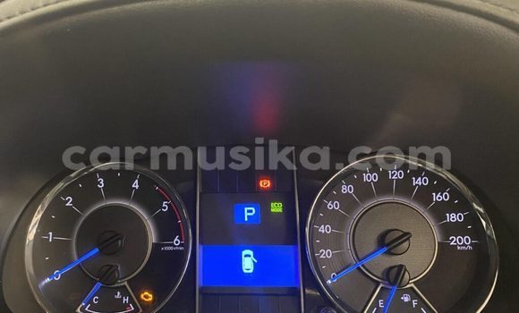 Acheter Occasion Voiture Toyota Fortuner Gris à Beitbridge, Matabeleland South Acheter Occasion Voiture Toyota Fortuner Gris à Beitbridge, Matabeleland South