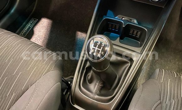 Buy Used Toyota Corolla Rumion White Car in Beitbridge in Matabeleland South Buy Used Toyota Corolla Rumion White Car in Beitbridge in Matabeleland South