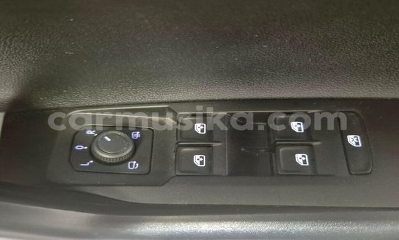 Acheter Occasion Voiture Volkswagen Polo Blanc à Belvédère, Harare Acheter Occasion Voiture Volkswagen Polo Blanc à Belvédère, Harare