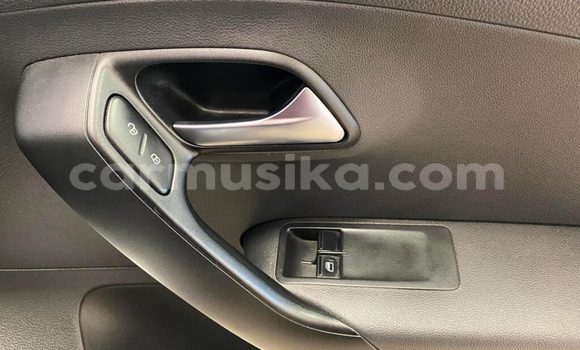 Acheter Occasion Voiture Volkswagen Polo Gris à Beitbridge, Matabeleland South Acheter Occasion Voiture Volkswagen Polo Gris à Beitbridge, Matabeleland South