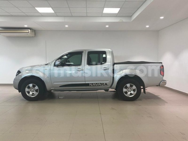 Big with watermark nissan navara matabeleland south beitbridge 35794