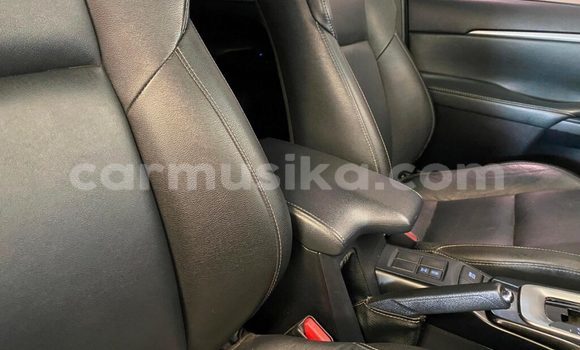 Acheter Occasion Voiture Toyota Fortuner Gris à Beitbridge, Matabeleland South Acheter Occasion Voiture Toyota Fortuner Gris à Beitbridge, Matabeleland South