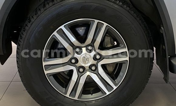 Acheter Occasion Voiture Toyota Fortuner Gris à Beitbridge, Matabeleland South Acheter Occasion Voiture Toyota Fortuner Gris à Beitbridge, Matabeleland South