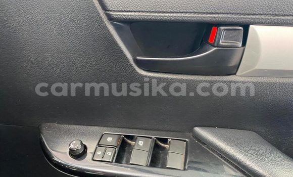 Acheter Occasion Voiture Toyota Hilux Blanc à Beitbridge, Matabeleland South Acheter Occasion Voiture Toyota Hilux Blanc à Beitbridge, Matabeleland South