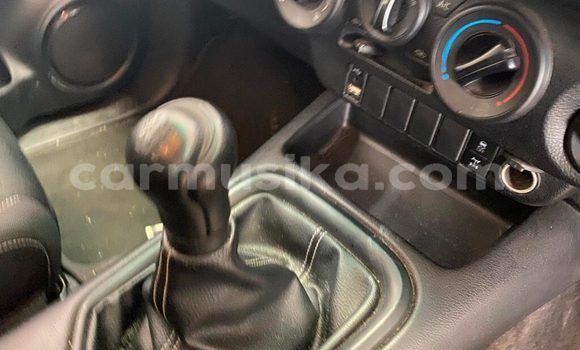 Acheter Occasion Voiture Toyota Hilux Blanc à Beitbridge, Matabeleland South Acheter Occasion Voiture Toyota Hilux Blanc à Beitbridge, Matabeleland South