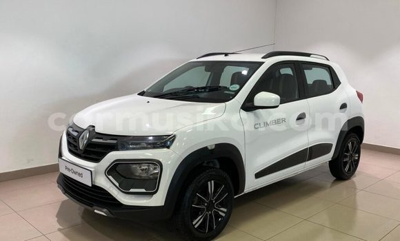 Buy Used Renault KWID White Car in Beitbridge in Matabeleland South