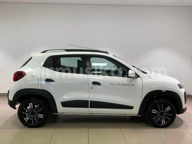 Big with watermark renault kwid matabeleland south beitbridge 35800