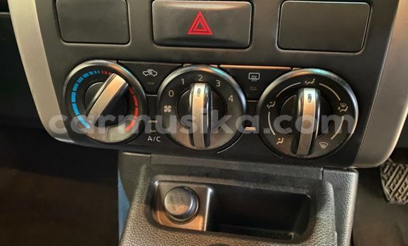 Acheter Occasion Voiture Nissan X–Trail Gris à Belvédère, Harare Acheter Occasion Voiture Nissan X–Trail Gris à Belvédère, Harare