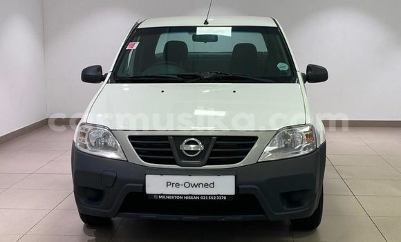 Tenga Tsaru Nissan Pickup Chena Mota in Bindura in Mashonaland yePakati Tenga Tsaru Nissan Pickup Chena Mota in Bindura in Mashonaland yePakati