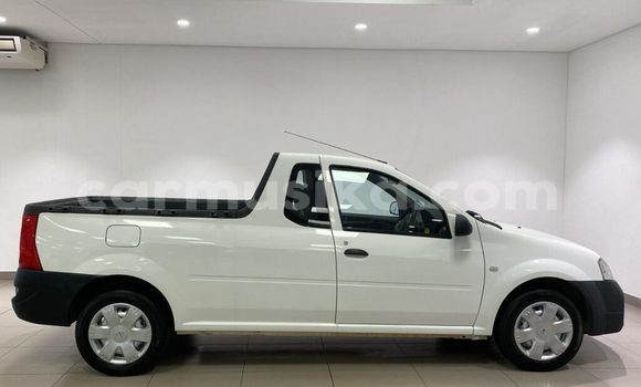 Tenga Tsaru Nissan Pickup Chena Mota in Bindura in Mashonaland yePakati Tenga Tsaru Nissan Pickup Chena Mota in Bindura in Mashonaland yePakati