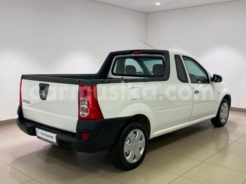 Big with watermark nissan pickup mashonaland central bindura 35803