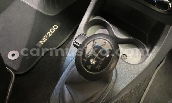 Tenga Tsaru Nissan Pickup Chena Mota in Bindura in Mashonaland yePakati Tenga Tsaru Nissan Pickup Chena Mota in Bindura in Mashonaland yePakati