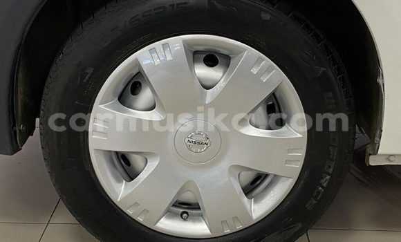 Tenga Tsaru Nissan Pickup Chena Mota in Bindura in Mashonaland yePakati Tenga Tsaru Nissan Pickup Chena Mota in Bindura in Mashonaland yePakati