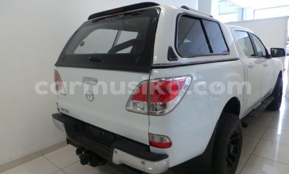 Tenga Tsaru Mazda BT-50 Chena Mota in Beitbridge in Matabeleland South Tenga Tsaru Mazda BT-50 Chena Mota in Beitbridge in Matabeleland South