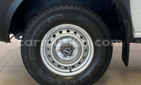 Acheter Occasion Voiture Nissan Hardbody Blanc à Borrowdale, Harare Acheter Occasion Voiture Nissan Hardbody Blanc à Borrowdale, Harare