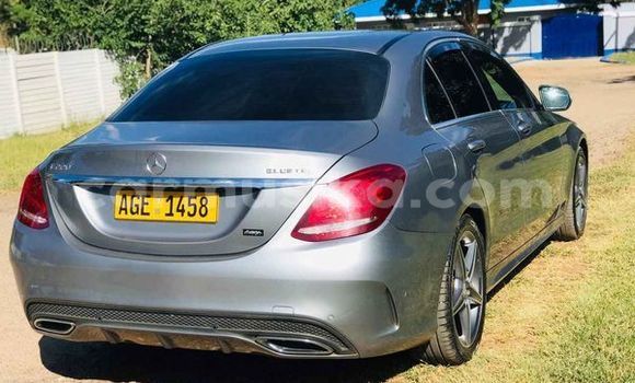 Acheter Occasion Voiture Mercedes-Benz C250 coupe Autre à Harare, Harare Acheter Occasion Voiture Mercedes-Benz C250 coupe Autre à Harare, Harare
